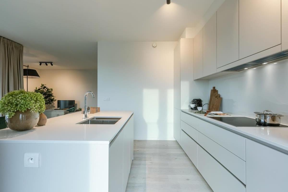 Apartment Huswell - Beautiful With Terrace And Parking Ostend