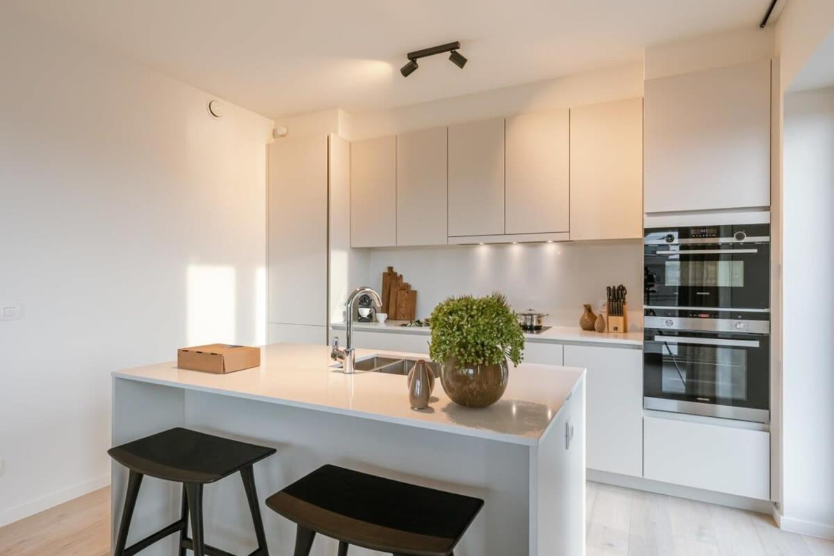 Huswell - Beautiful With Terrace And Parking * Ostend